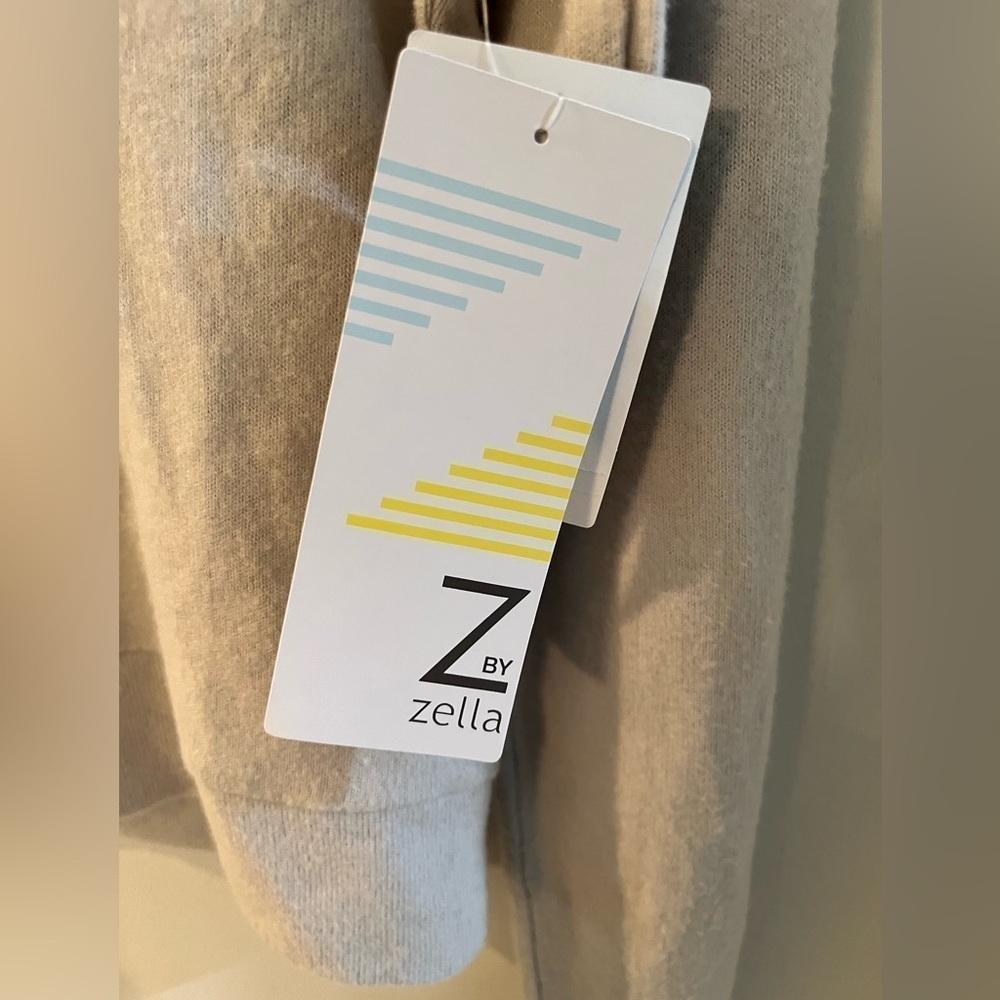 Girl’s Z by Zella long sleeve shirt, size 10/12, new! - Picture 5 of 7